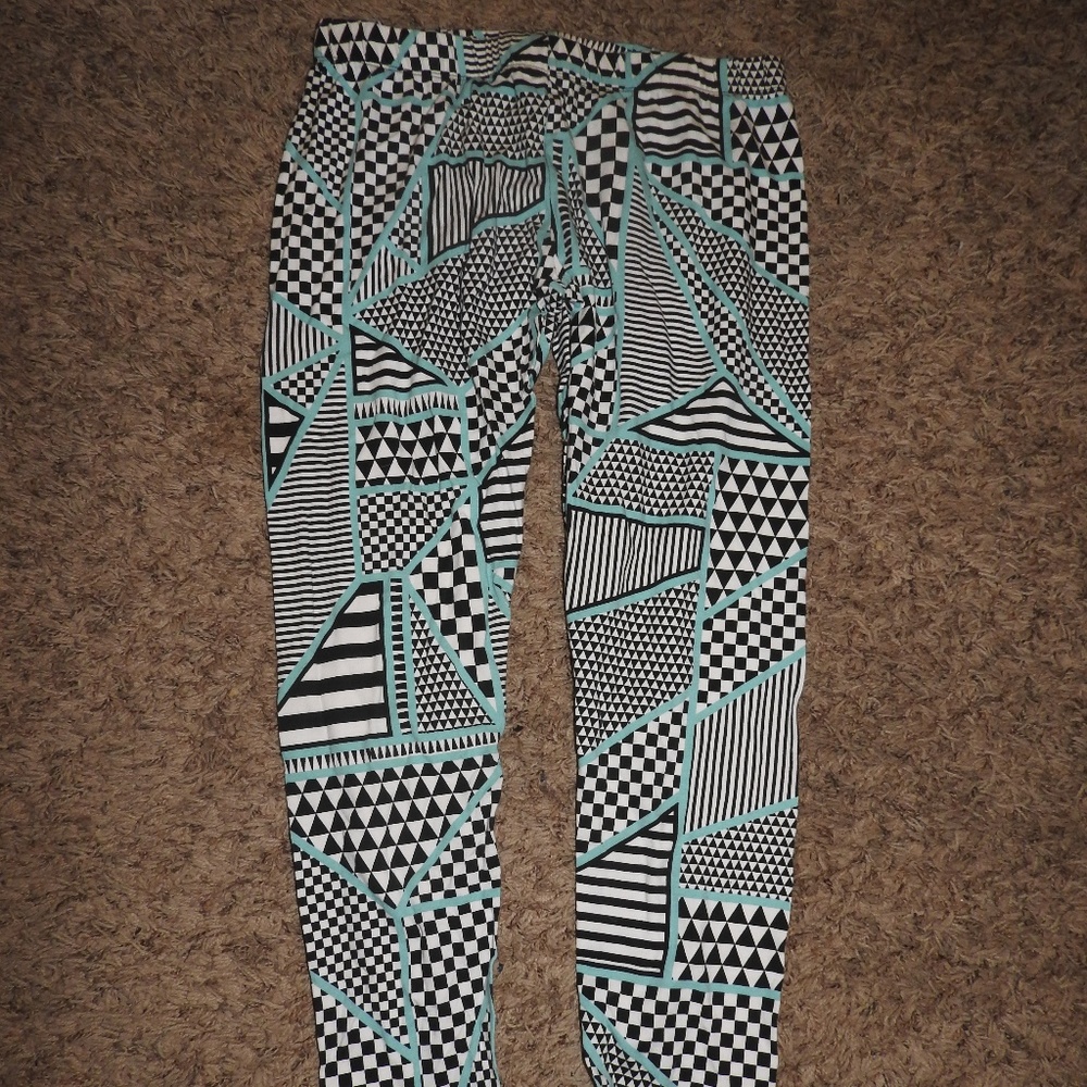 Pattern Leggings